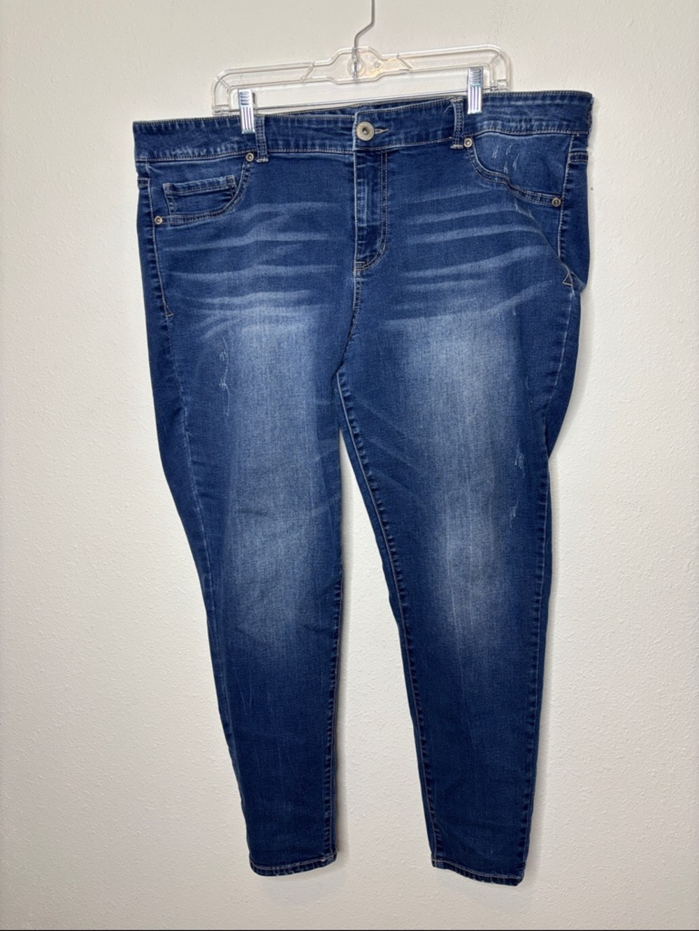 Maurices size 22W Regular Dark Blue Skinny Jeans - Picture 1 of 10